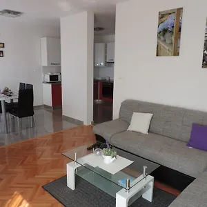 apartment-ivana-split-21000-2.splithotels.org/
